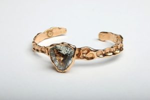 18k gold bracelet