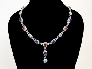 gold diamond necklace