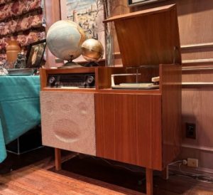 vintage stereo console