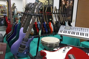 hughes-estate-sales-guitar-blog-5