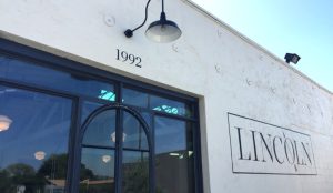 Lincoln Pasadena near Hughes Estate Sales